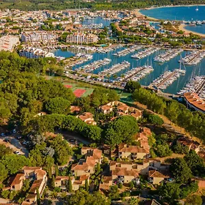 https://marina-paradise.fr-provencehotel.com